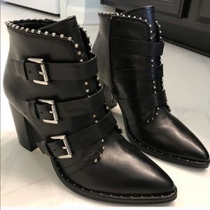 Steve Madden Humble Bootie